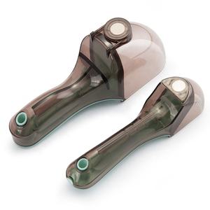 Juego <span class=keywords><strong>de</strong></span> cucharas <span class=keywords><strong>medidoras</strong></span> <span class=keywords><strong>de</strong></span> plástico con tapa para hornear, paquete <span class=keywords><strong>de</strong></span> 2 cucharas ajustables <span class=keywords><strong>de</strong></span> una pieza para medir, polvo sólido líquido - Product Image 4