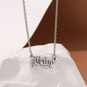 Vendite calde simpatiche collana pendente con catena a maglie iniziale con placcatura in oro nome di <span class=keywords><strong>ragazze</strong></span> in stile religioso gioielli in acciaio inossidabile per feste - Product Image 4