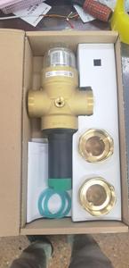 วาล์วปรับมุมบริงค์มันน์ ตัววาล์วทองเหลือง เกลียว NPT ตัวผู้ ขนาด 3/4 นิ้ว ซีล PTFE สำหรับน้ำ ใช้งานด้วยมือ - Product Image 5