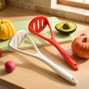 Prensa y Triturador de Patatas de Silicona de Grado Alimenticio, Prensa Manual Antiarañazos para Puré de Verduras con Orificios Finos para Comida de Bebé, Puré de Calabaza - Product Image 3