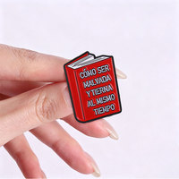 Épinglette en émail en forme de livre rouge avec slogan espagnol, badge décoratif en métal pour sac à dos, veste, sac, accessoire de mode latine, ornement
