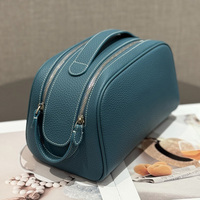 Sac de beauté cosmétique portable de voyage de grande capacité pratique à la mode en cuir PU de haute qualité avec fermeture éclair