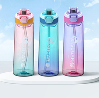 Bouteille d'eau aromatisée Smaken Tritan de 700 ml avec pod de saveur pour un goût et une odeur personnalisés
