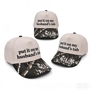 Modello 'Put IT My Husband's Tab' Cappellino da baseball ricamato in cotone 100% con blocchi di colore, regolabile, stile trucker, alla moda, sportivo - Product Image 1