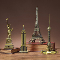 Modèle d'architecture emblématique, Figurine, Article d'artisanat haut de gamme, Décoration en fer forgé, Modèle au design minimaliste moderne, 265 unités.