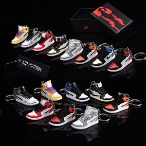 2022 yeni moda toptan 3d Mini Sneakers Aj ayakkabı basketbol Jor Dan ayakkabı anahtarlık modeli sevimli anahtarlıklar