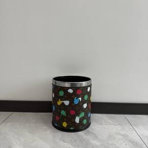 <span class=keywords><strong>Cubo</strong></span> de <span class=keywords><strong>Basura</strong></span> de Plástico Mini de Estilo Clásico y Lujoso, con Tapa Abierta, Forma de Barril, Decoración Creativa para el Hogar, <span class=keywords><strong>Cubo</strong></span> de Almacenamiento - Product Image 5