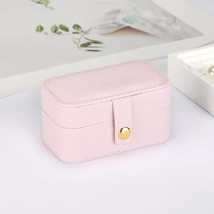 Estuche de Joyería Portátil Mini de PU Hecho a Mano con Cierre de Botón - Almacenamiento para Aretes, Anillos y Joyas - Product Image 6