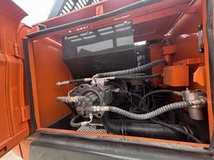 รถขุดตีนตะขาบ Doosan DX225LCA มือสอง ขนาด 23 ตัน เครื่องขุดไฮดรอลิก สำหรับงานก่อสร้าง - Product Image 4