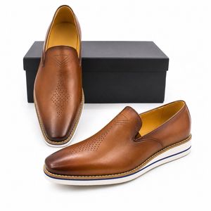 Mocasines de cuero de primera calidad para hombre, zapatos casuales de negocios, transpirables, cómodos, formales, para caminar. - Product Image 5