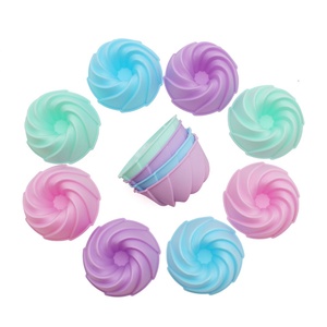 36 Moldes de Silicona para Cupcakes, Mini Moldes Reutilizables Antiadherentes y No Tóxicos para Repostería, Moldes para Hornear Pasteles y Muffins - Product Image 2