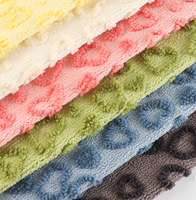 Tissu Jacquard 3D Cœur en Peluche 280 g/m² à Poil Long Simple Face Texturé pour Vêtements, Tapisserie Automobile, Sacs, Jouets, Maison 100% Polyester