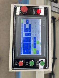 Machine de perçage et de fraisage CNC intégrée pour la fabrication de fenêtres et de portes - Product Image 4