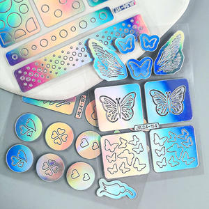 Usine personnalisée 24 feuilles d'autocollants réutilisables pour manucure française, modèle d'estampage d'ongles en papillon, fourniture de pochoir d'art d'ongle en plastique - Product Image 1