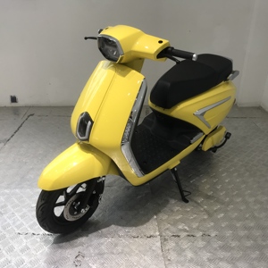 Scooter adulte de haute qualité 72V Streetbike 1200W, design coloré et élégant, style rétro 2000W - Product Image 4