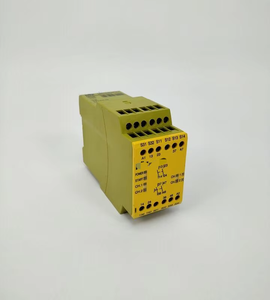 Baru Dan Asli 774505 Stok Di Gudang Pengontrol Pemrograman PLC - Product Image 1