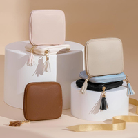 Étui de voyage bleu pour bijoux, petite pochette à bijoux avec compartiments pour ranger colliers, boucles d'oreilles, bracelets