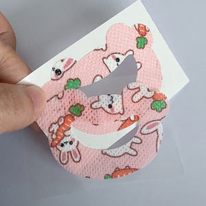 Stiker Perekat Mulut Anak Bentuk Lucu dengan Perekat Medis untuk Pernapasan Hidung Ringan Portabel Alat Bantu Tidur Warna Pink Bersertifikat CE - Product Image 3