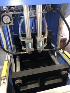 เครื่องเป่าขวดพลาสติกสำหรับสัตว์เลี้ยง รุ่น MS-5L2 จากซัพพลายเออร์ Alibaba - Product Image 4