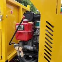 All Terrain Mini Crawler Truck 1 Ton Rupsdumper Met Sterke Tractie voor Modderige Hellingen, Boomgaarden en Bouwplaatsen