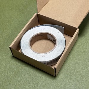 Étiquettes de sécurité antivol personnalisées 30*30mm pour magasin de détail, étiquette antivol à code-barres EAS RF, étiquette souple antivol - Product Image 6