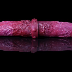 Juguete Sexual para Lesbianas con Pene de Silicona de Doble Cabeza Simulado y Vista al Mar Profundo para una Experiencia Sexual Mística - Product Image 4
