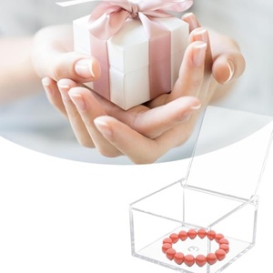 Boîte de présentation carrée en acrylique transparente sur mesure, design moderne, grande taille, avec couvercle à charnière et logo personnalisé - Product Image 2