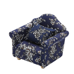 Mini muebles de bolsillo de gama alta, modelo de tela azul, pequeño juguete Floral DIY, adornos de sofá de plástico para casa de muñecas 1:12, casa de muñecas - Product Image 6