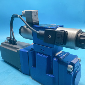 ใหม่ 4WRKE10W6-50L-3X/6EG24ETK31/F1D3M ไฮดรอลิกแบบสัดส่วน R900749617 จัดส่งรวดเร็ว NG10 คอนโทรล - Product Image 5