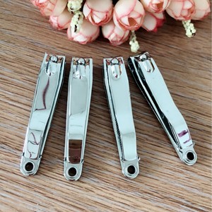 Coupe-ongles 618H avec cure-oreilles, grands coupe-ongles portables en métal, disponibles en magasin One Yuan (prix 2 Yuan/1 Yuan) - Product Image 1