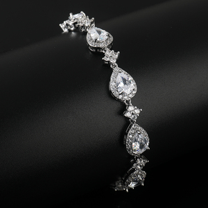 Bracciale <span class=keywords><strong>da</strong></span> <span class=keywords><strong>Donna</strong></span> Stile Lusso Retrò di Alta Qualità con Zirconi Pieni Scintillanti a Forma di Goccia Braccialetti Tennis - Product Image 5