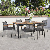 Ensemble de salle à manger de luxe avec chaises tressées et table en aluminium pour 6 personnes