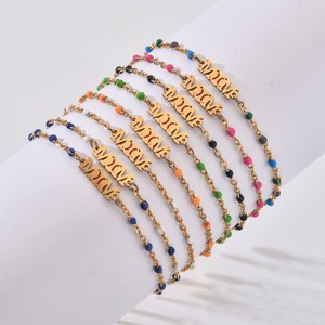 Nouvelle arrivée fête des mères et cadeau d'anniversaire émail perle de rocaille maman lettre Bracelet bijoux Bracelets en acier inoxydable pour les femmes - Product Image 1