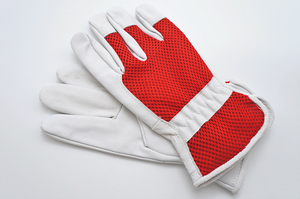 Newsail High Quality 3D Breathable Mesh Back <strong>Pigskin</strong> <strong>Leather</strong> Garden <strong>Gloves</strong> Good Protect to Safety Garaden and Outdoor Work