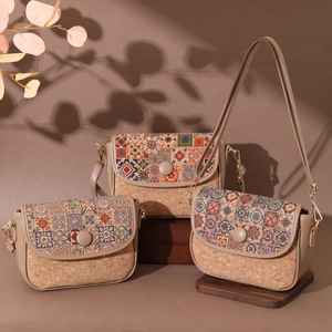 <span class=keywords><strong>Borsa</strong></span> Leggera da Donna in Stile Etnico Retrò con Stampa a Colori Contrastanti, Chiusura con Cerniera Rivestita in Legno e <span class=keywords><strong>Tracolla</strong></span> Singola - Product Image 5