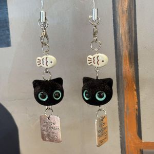 Lindo Colgante de Gato Negro Flocado con Cuentas de Pez y Frase Inspiradora, Accesorio para Llavero, Ideal para Amantes de los Gatos - Product Image 3
