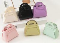 Nouveau style, porte-clés pour femmes, mini sac mignon en cuir PU, porte-monnaie moderne, porte-clés, accessoires de charme, mini sac en cuir, porte-clés