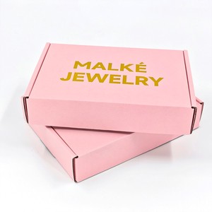 Boîte d'expédition rose mate personnalisée pour emballage de collier de luxe avec estampage à chaud or et fermeture <span class=keywords><strong>s</strong></span>écurisée UV - Product Image 1