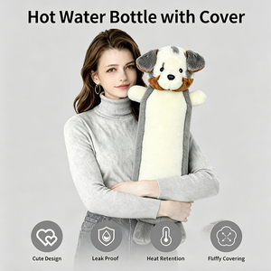 Bouteille d'eau chaude en caoutchouc personnalisée en gros avec housse en peluche en forme de chien pour l'hiver - Product Image 4