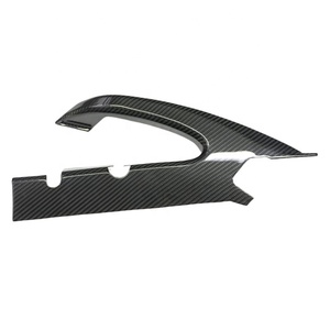 Piezas de motocicleta de fibra de carbono cubierta de basculante de carbono brillante para <span class=keywords><strong>Suzuki</strong></span> <span class=keywords><strong>GSXR</strong></span> <span class=keywords><strong>600</strong></span> 750 2011-2016 - Product Image 1