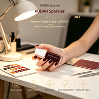 KUDAN 10ml Vernis à Ongles Rouge Carré Classique Pelable Effet Eau Brillant Longue Durée pour Usage Quotidien Fourniture Professionnelle Marque Privée