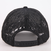 Gorra de Camionero Personalizada de Alta Calidad con Logos Completamente Bordados en Malla de Gamuza y Pedrería Brillante