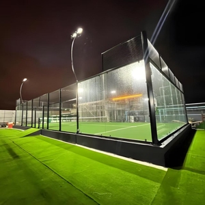 Pista de Pádel Estándar para Interiores y Exteriores con Diseño Panorámico, Césped Artificial, Tamaño Personalizable, Estructura de Acero - Product Image 4