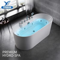 Baignoire de massage ovale autoportante moderne en acrylique haute brillance OEM/ODM avec système de robinetterie intégré, portable pour appartement, hôtel/villa