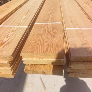 Troncos de Alerce Siberiano de Origen Ruso, Madera Sólida Natural para Construcción, Venta al por Mayor - Product Image 3