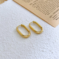 Bijoux tendance en acier inoxydable 316L Boucles d'oreilles de luxe en coquillage plaqué or 18 carats Boucles d'oreilles pour femmes en acier chirurgical géométrique pour dames