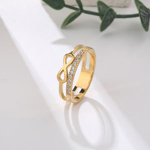 Diseño de anillo de oro Moda de lujo Estilo popular Estilo Ins Anillo abierto de acero inoxidable Anillo de joyería chapado en oro de color - Product Image 4