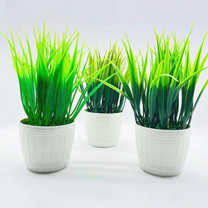 Plantas Artificiales en Maceta, Vegetación Artificial de Plástico para Decoración de Interiores, Tamaño Pequeño, Color Verde Brillante, Maceta Blanca - Product Image 1