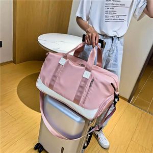 Sac de voyage court durable certifié BSCI, imperméable, pour le sport, la gym, le yoga, sac de sport pour femmes - Product Image 6