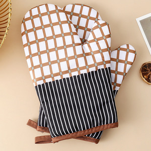 Mitaines de cuisine Offre Spéciale en coton mitaines de four de cuisine mitaines de four à coque imperméable mitaines de cuisine lavables avec doublure en coton - Product Image 2